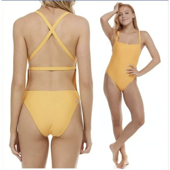 BodyGlove One Piece Electra Swimsuit Size Small NWT - Picture 1 of 13